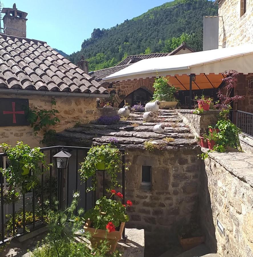 Bed and Breakfast La Grange Templiere 2018 Peyreleau Exterior foto