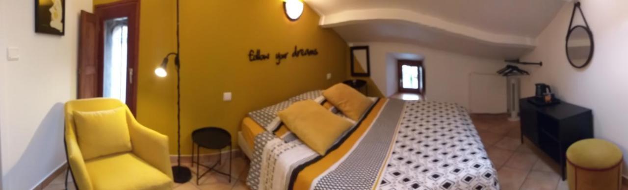 Bed and Breakfast La Grange Templiere 2018 Peyreleau Exterior foto